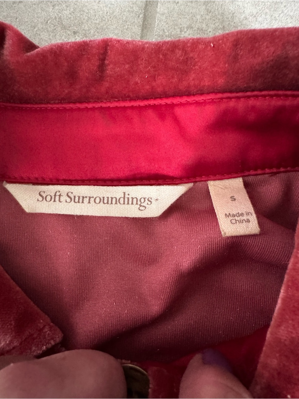 Soft Surroundings Red Velvet Button Front Tunic Shirt Small Boho Holiday - Picture 7 of 8